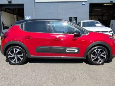 Used Citroën C3 PureTech 108 HP (79 kW) 2023 Red Hatchback