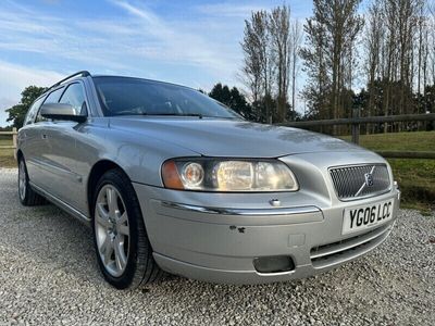 used Volvo V70 D5 SE 5dr Geartronic [185]