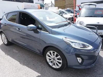 Used Ford Fiesta Titanium 100 HP (73 kW) 2020 Blue Hatchback
