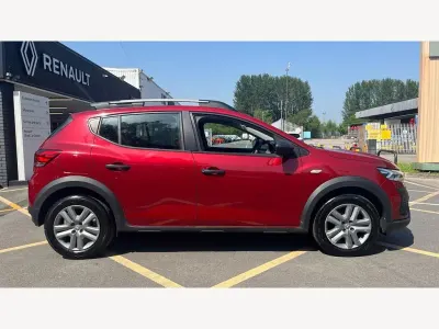 Used Dacia Sandero Essentiel 2022 Red Hatchback