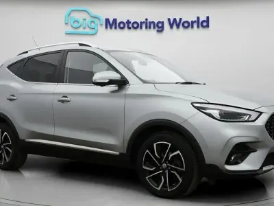 Used MG ZS Exclusive 111 HP (81 kW) 2023 Silver SUV