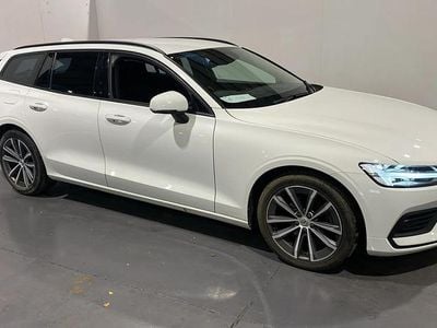 White Used 2021 Volvo V60 Momentum Estate | £19,698 (Good price)