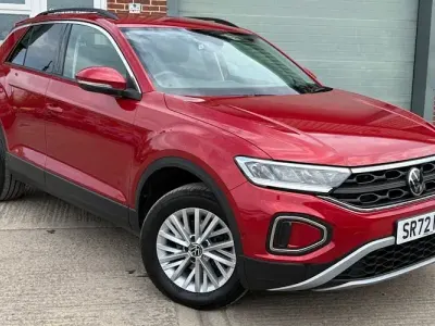 Używany VW T-Roc Life 110 KM (80 kW) 2024 SUV
