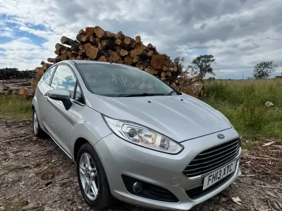 Used Ford Fiesta Zetec 2013 Silver Hatchback