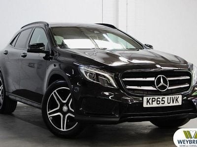 Mercedes GLA220