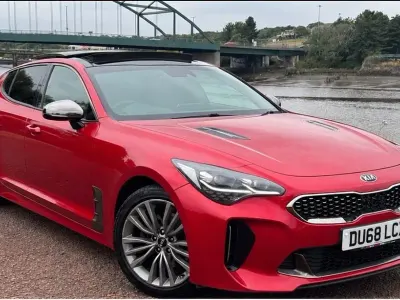 Used Kia Stinger GT-Line S 197 HP (144 kW) 2018 Red Hatchback