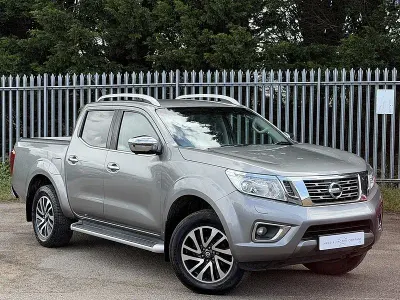 Used Nissan Navara Tekna 2017 Grey Pickup