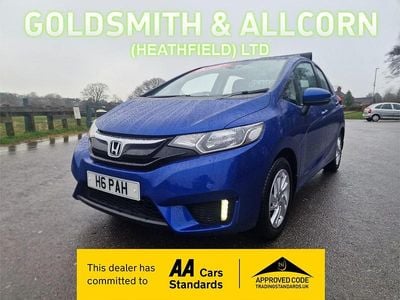 Used Honda Jazz SE 2015 Blue Hatchback