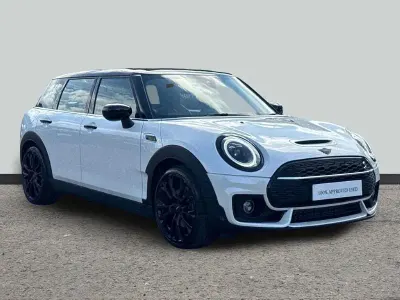 Used Mini Cooper S Clubman Sport 176 HP (129 kW) 2023 White Estate