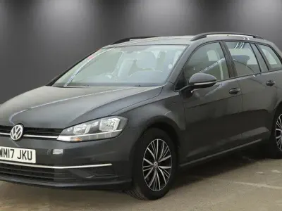 Used VW Golf VII SE 125 HP (91 kW) 2017 Grey Estate