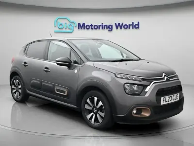 Używany Citroën C3 PureTech 83 KM (61 kW) 2023 Szary Hatchback