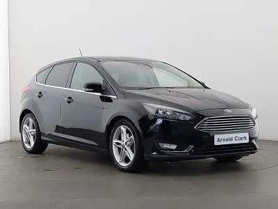 Used Ford Focus Titanium 125 HP (91 kW) 2017 Black Hatchback