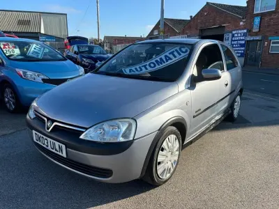Used Vauxhall Corsa Elegance 89 HP (65 kW) 2003 Silver Hatchback