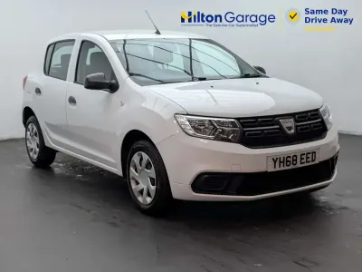 Gebraucht Dacia Sandero Essentiel 2019 Weiß Kleinwagen