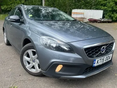 Usado Volvo V40 CC SE 120 CV (88 kW) 2015 Familiar