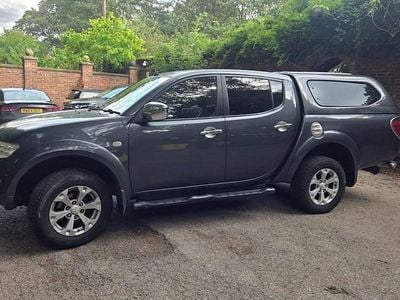 Mitsubishi L200
