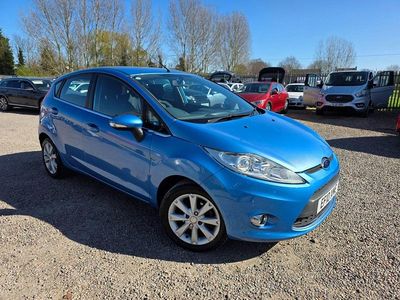 Used Ford Fiesta Zetec 96 HP (70 kW) 2010 Blue Hatchback