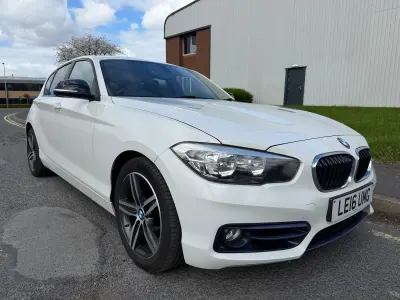 Used BMW 118 Sport Line 2016 White Hatchback