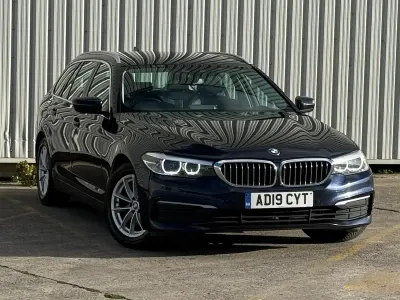 Used BMW 520 Comfort Edition 2019 Blue Estate