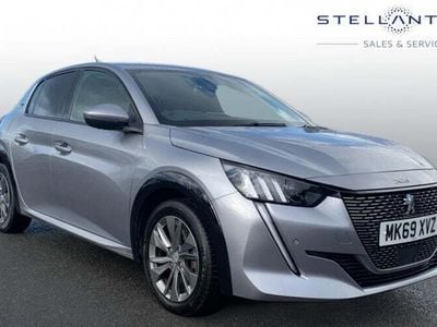 Peugeot e-208