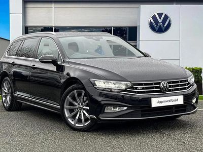 Used VW Passat R-line 150 HP (110 kW) 2022 Black Estate