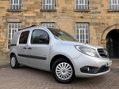 Begagnad Mercedes Citan 109 90 HK (66 kW) 2017 Silver Minibuss