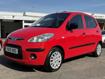 Used Hyundai i10 Classic 78 HP (57 kW) 2010 Red Hatchback