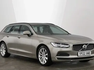 Used Volvo V90 Momentum 194 HP (142 kW) 2022 Estate