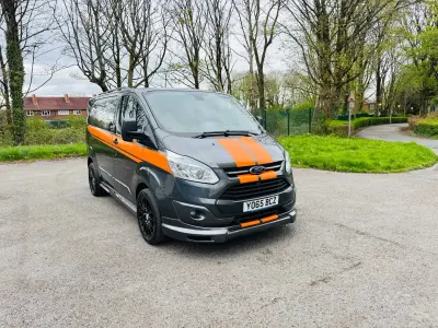 Begagnad Ford Transit Custom Limited 125 HK (91 kW) 2016 Grå Van