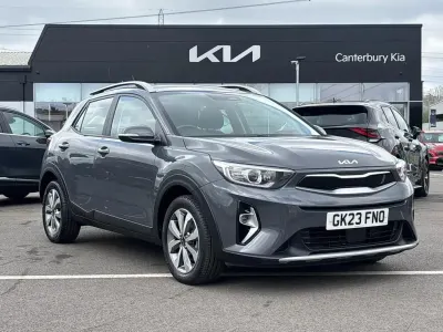 Used Kia Stonic 99 HP (72 kW) 2023 Grey SUV