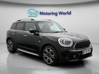 Used Mini Cooper Countryman Exclusive 136 HP (100 kW) 2022 Black SUV