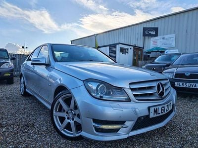 Begagnad Mercedes C180 Sport Edition 156 HK (114 kW) 2011 Silver Sedan
