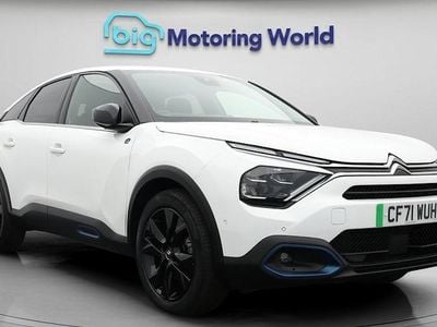 Used Citroën e-C4 Shine 100 kW (136 HP) 2022 White Hatchback