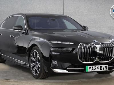 BMW i7
