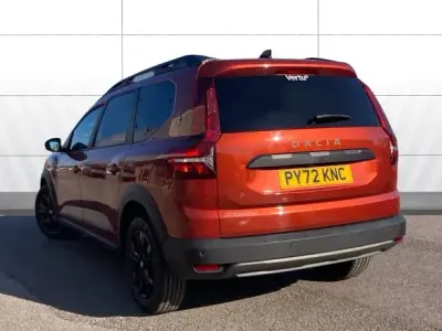 Begagnad Dacia Jogger Extreme 110 HK (80 kW) 2023 Brun Minibuss