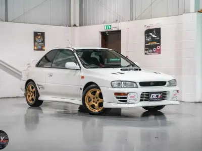 Używany Subaru Impreza 1998 Biały Sedan/Limuzyna