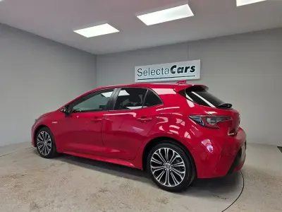 Used Toyota Corolla Design 2019 Red Hatchback