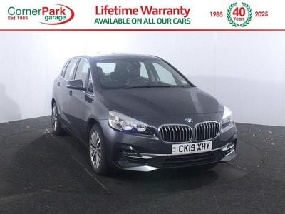 Begagnad BMW 218 Luxury Line 140 HK (102 kW) 2019 Grå Minibuss