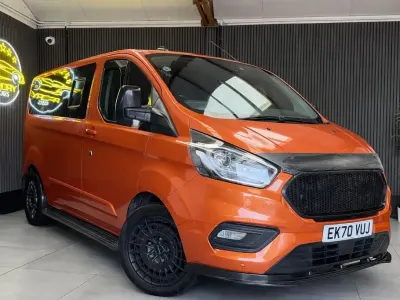 Used Ford Transit Custom Limited 130 HP (95 kW) 2020 Orange Van