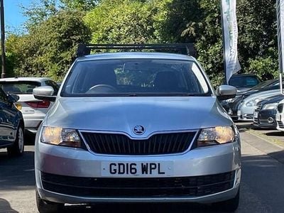 Used Skoda Rapid 89 HP (65 kW) 2016 Silver Hatchback