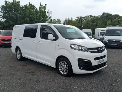 Used Vauxhall Vivaro Sportive 120 HP (88 kW) 2021 White MPV