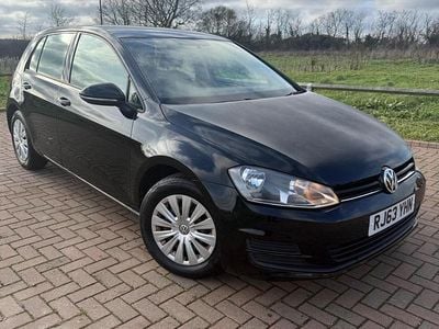 Black Used 2014 VW Golf VII S Hatchback | £4,900 (Fair price)
