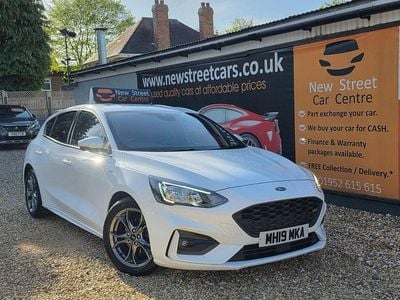 Usado Ford Focus ST-Line 125 HP (91 kW) 2019 Branco Citadino