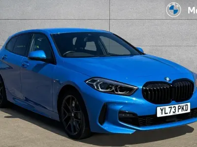 Usado BMW 118 M Sport 134 CV (98 kW) 2024 Azul Utilitario