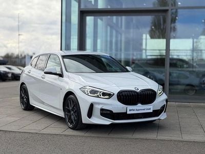 Używany BMW 118 M Sport 134 KM (98 kW) 2024 Biały Hatchback