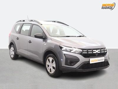 Second-hand Dacia Jogger Essentiel 110 CP (80 kW) 2025 Gri Monovolum