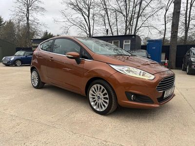 Used Ford Fiesta Zetec 82 HP (60 kW) 2017 Brown Hatchback