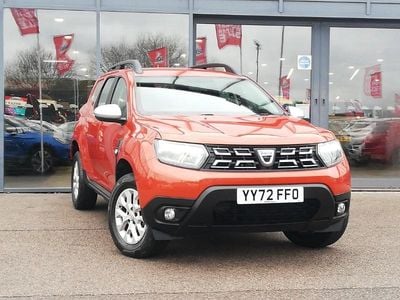 Used Dacia Duster Comfort 100 HP (73 kW) 2022 Orange SUV