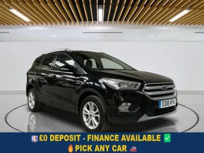 Usado Ford Kuga Titanium 150 HP (110 kW) 2018 Preto SUV
