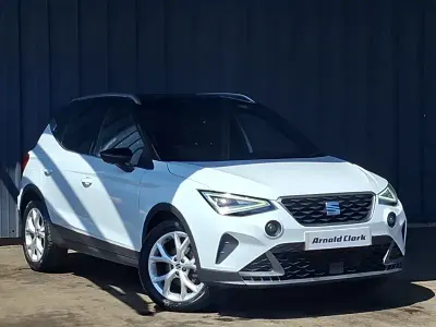 Used Seat Arona FR 110 HP (80 kW) 2023 White SUV